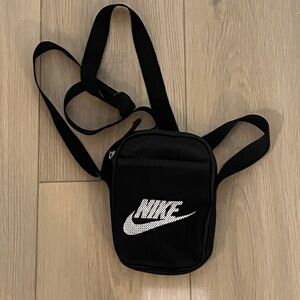 NWT Nike Black Shoulder Belt Bag with White Logo